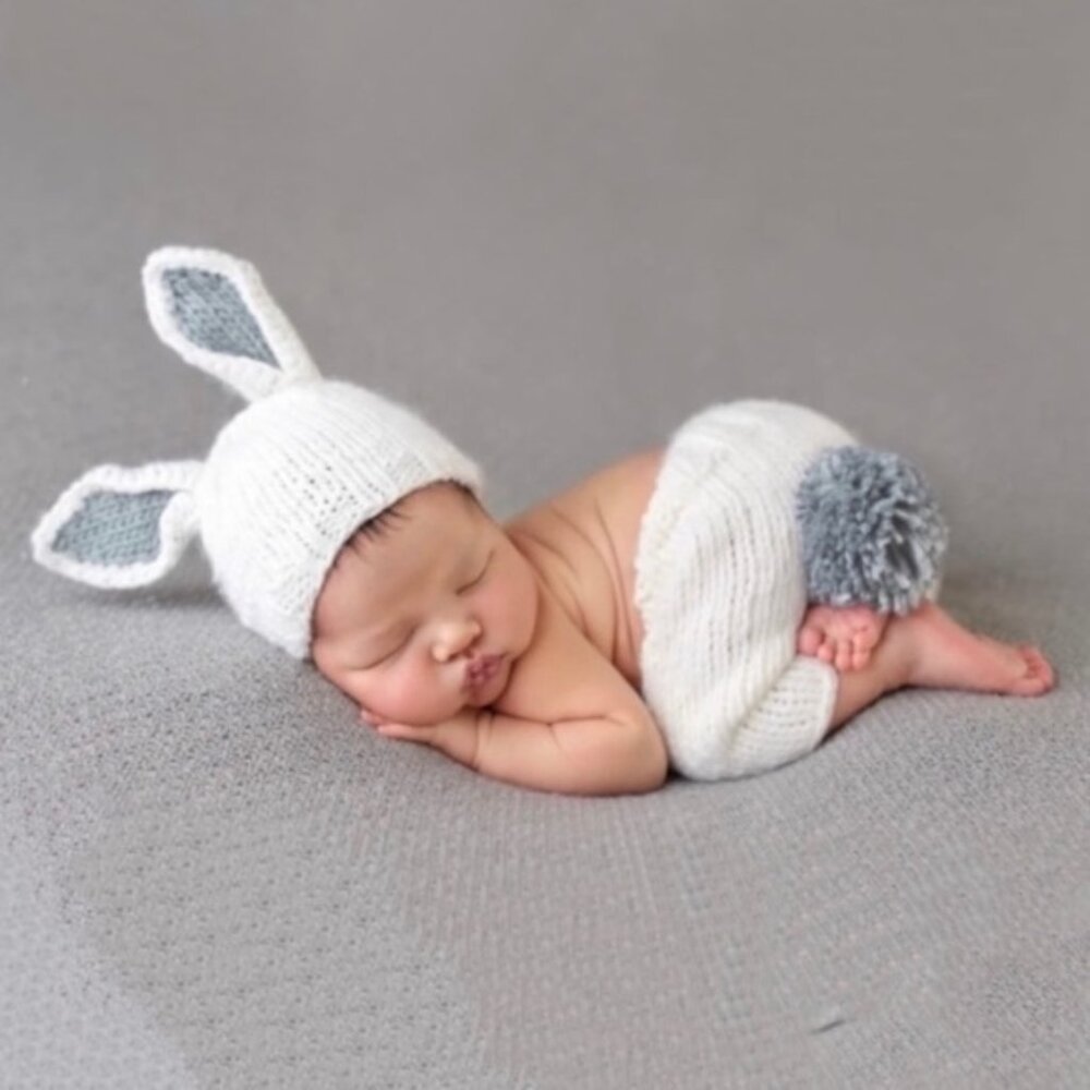 NWT The Blueberry Hill & Anthropologie Bailey Bunny Hand-Knit Newborn Set